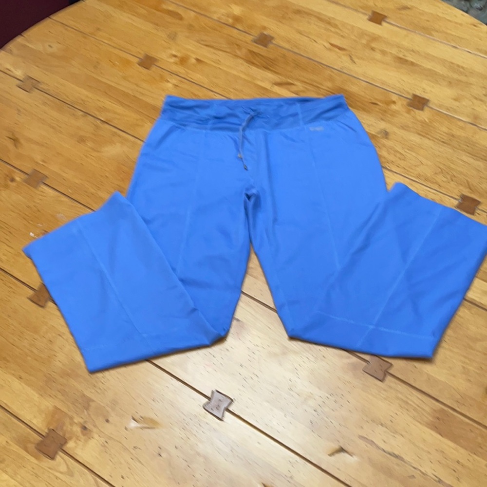 Grey’s Anatomy medium blue scrub pants.